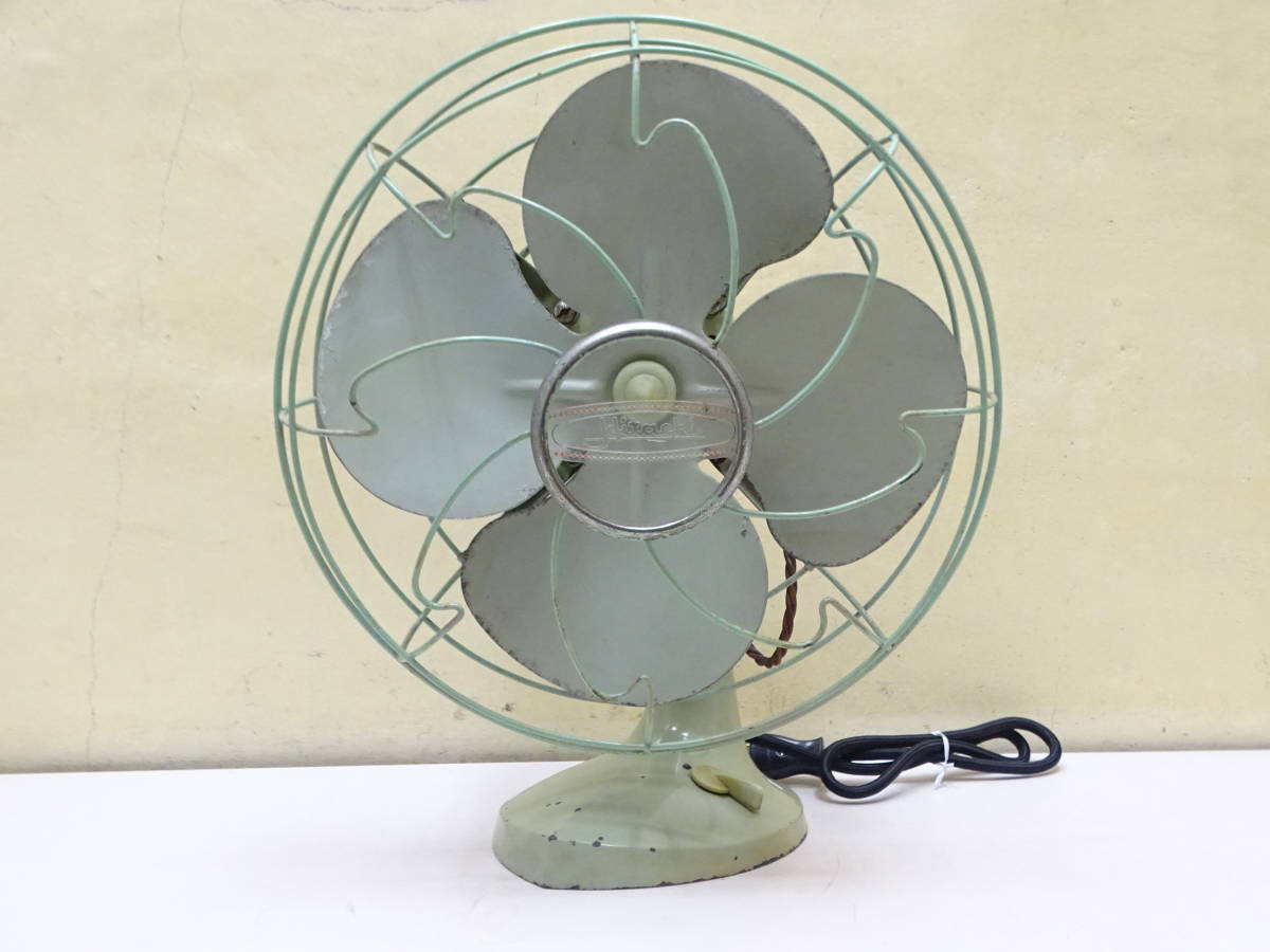 卓上レトロ扇風機　　日立 M-6032　通電確認済み 卓上レトロ扇風機 日立 M-6032 通電確認済み 卓上レトロ扇風機 日立 M