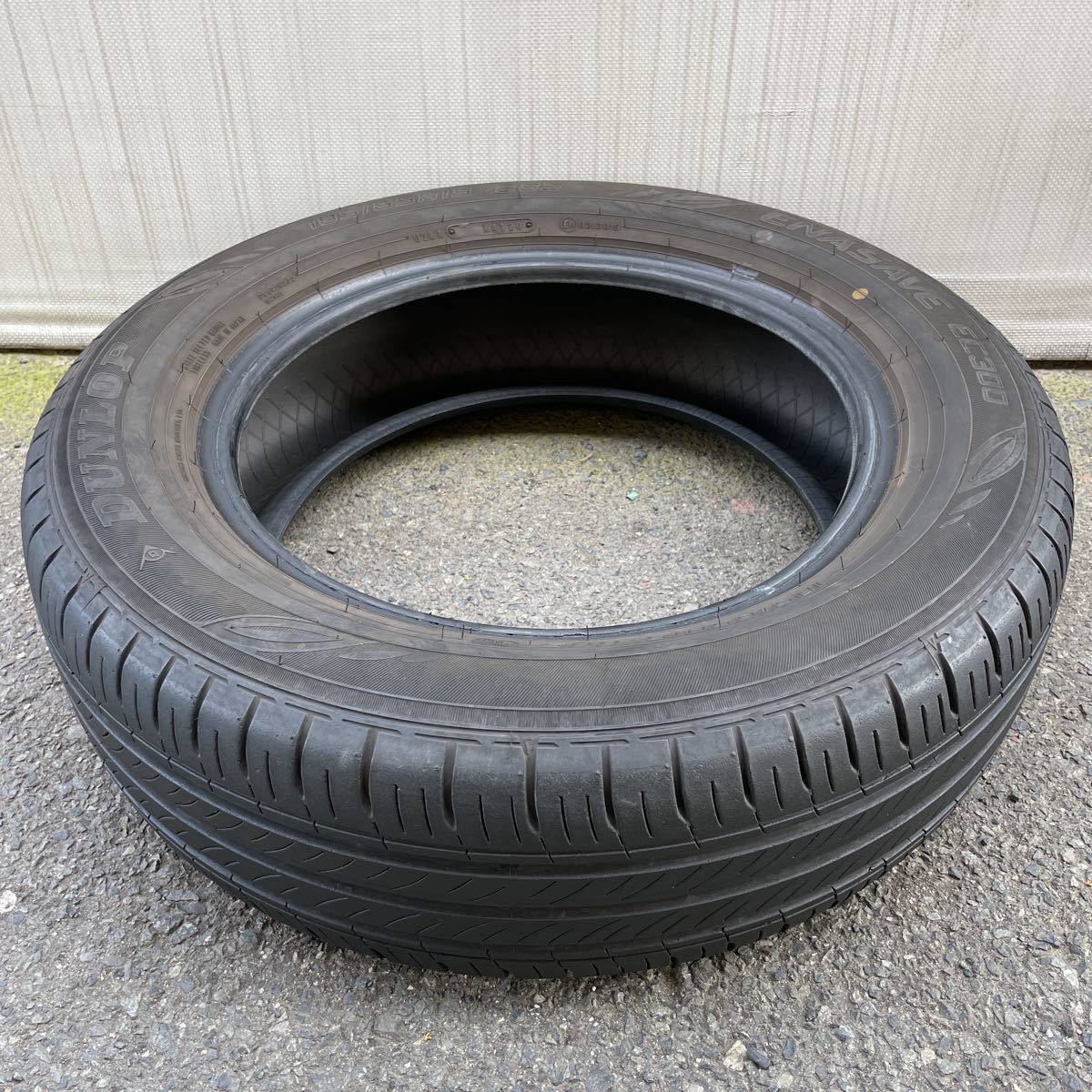 ダンロップ DSX-2 185/70R14 4本／2015年製9分山スタッドレスタイヤ