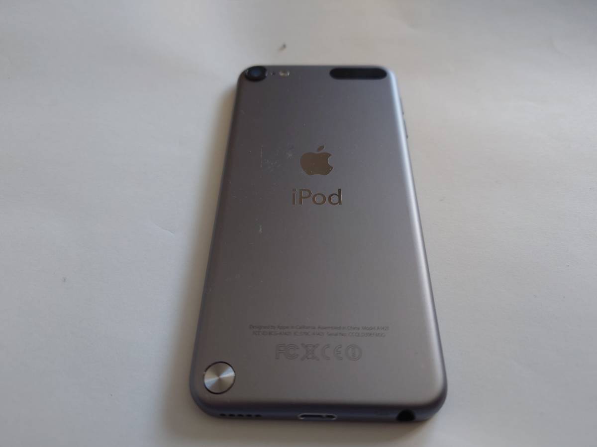 送料込み】iPod Touch 第5世代 64GB ME979J/A Apple iPod touch