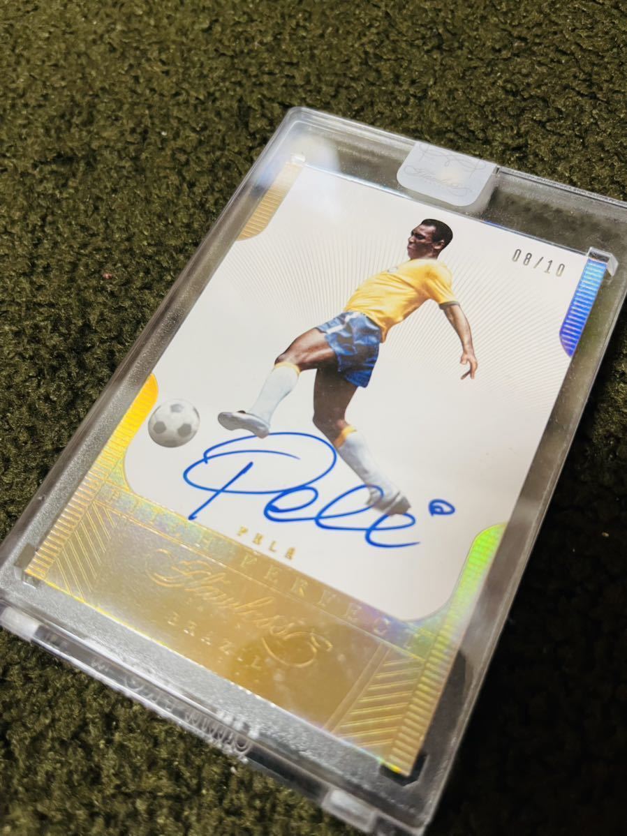 2015-16 Panini flawless soccer pitch perfect gold pele auto on 