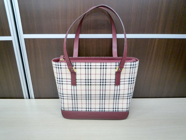 本物 BURBERRY ノバチェック トートバッグ 型押しロゴ キャンバス