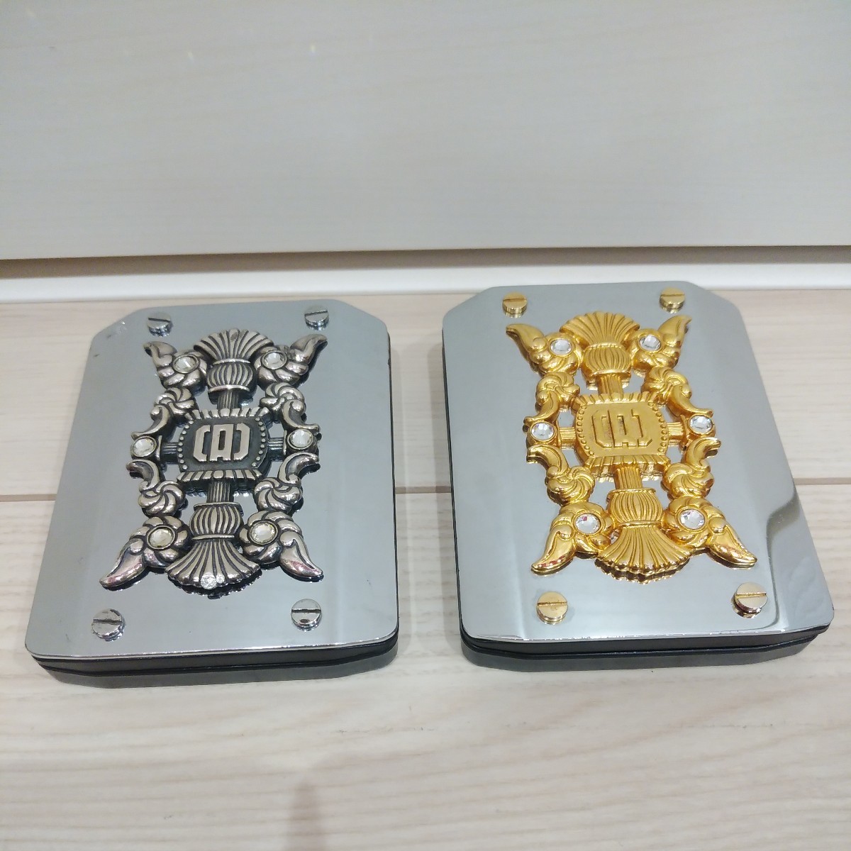 生産終了 当時物 レア GARSON ギャルソン DAD D.A.D 携帯電話ホルダー タイプエンパイア シルバー ゴールド タバコ入れ等に 中古