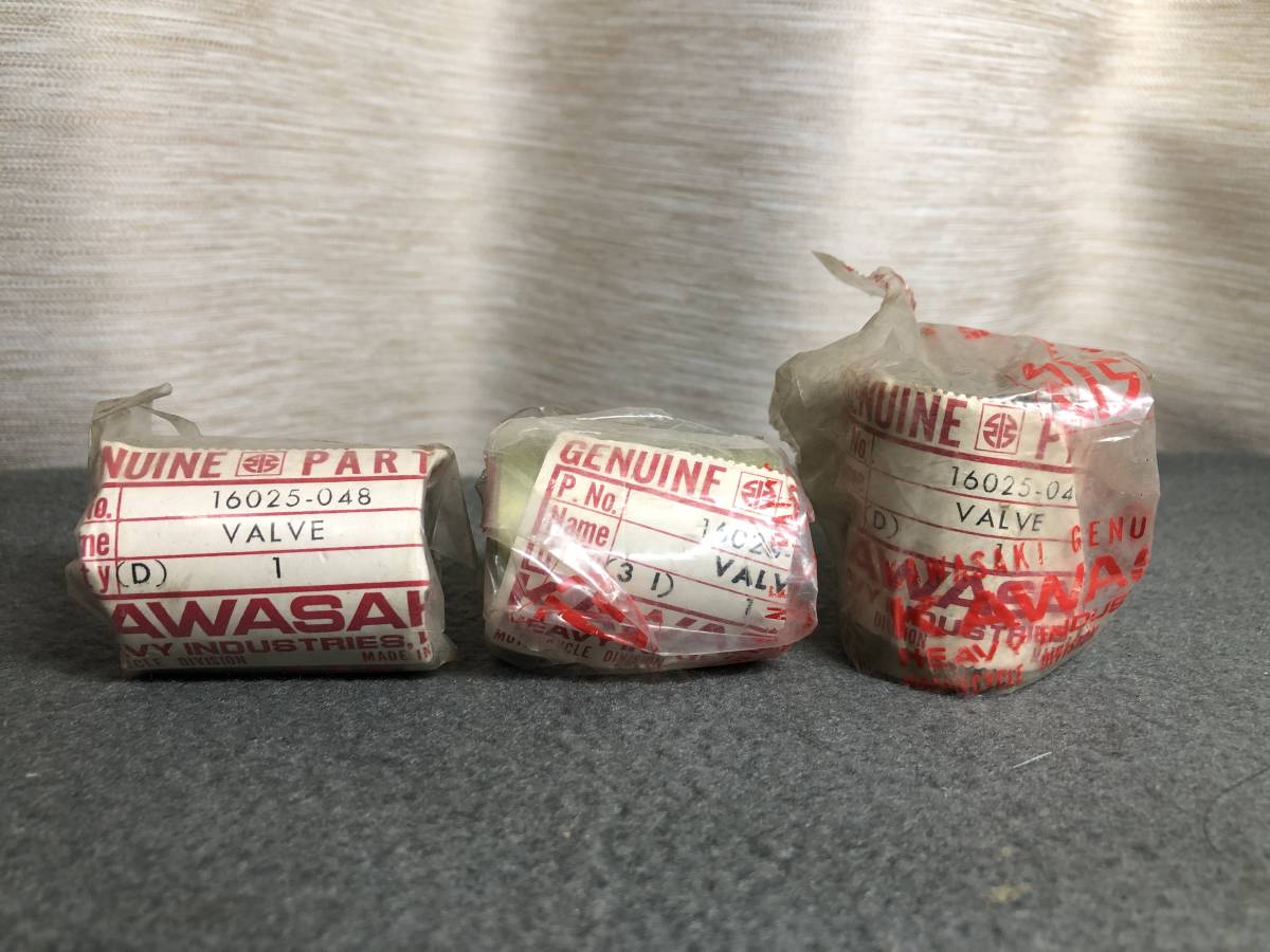 ねんこ C ⑰当時物 新品 KAWASAKI カワサキ 16025-048 スロットルバルブ CA2.0