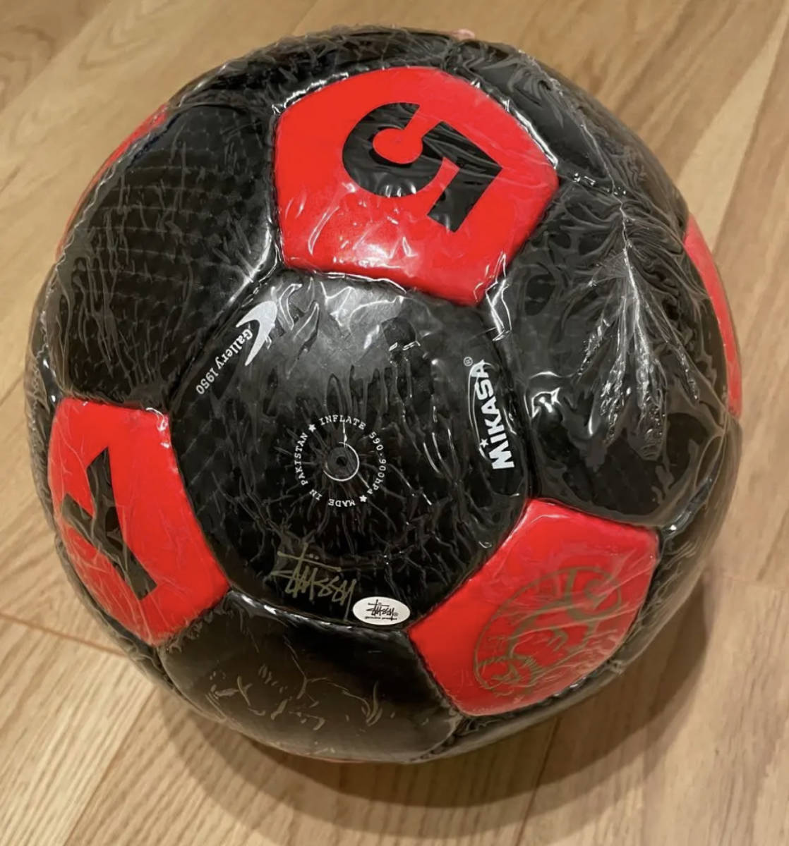 G1950×STUSSY×MIKASA サッカーボール（5号球） 【公式通販】