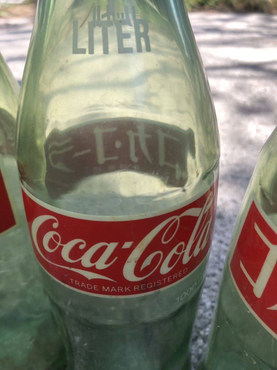 昭和レトロ 当時物 コカコーラCoca-Cola 瓶ジュース 赤 白 ラベル 1L 1