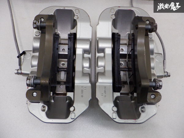 Audi アウディ TTSクーペ 8J brembo ブレンボ キャリパー 6POT Rdd ローター 社外メッシュホース 純正 ハブ ナックル フロント 左右 棚F1 TT Audi brembo ヴォッセ HF-2 V-1車