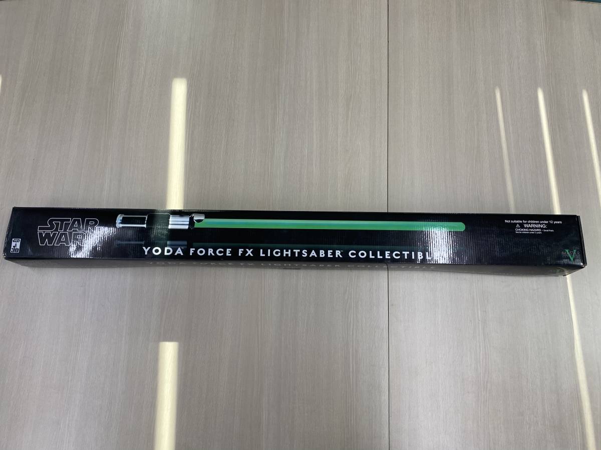 マスターレプリカ社　YODA FORCE FX LIGHTSABER COLLECTIBLE_1
