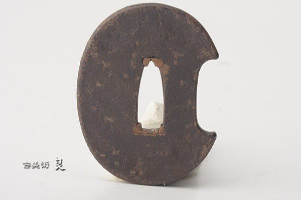 r466▽良▽江戸時代金銀銅象嵌蝉蜂蔦文鉄鍔 検 武具刀脇差短刀火縄銃