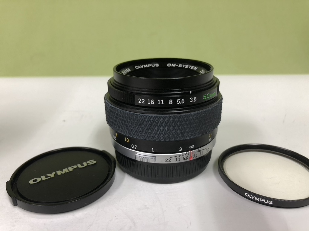 オリンパスOMシステム オートマクロ50mm F3.5とオートズーム35