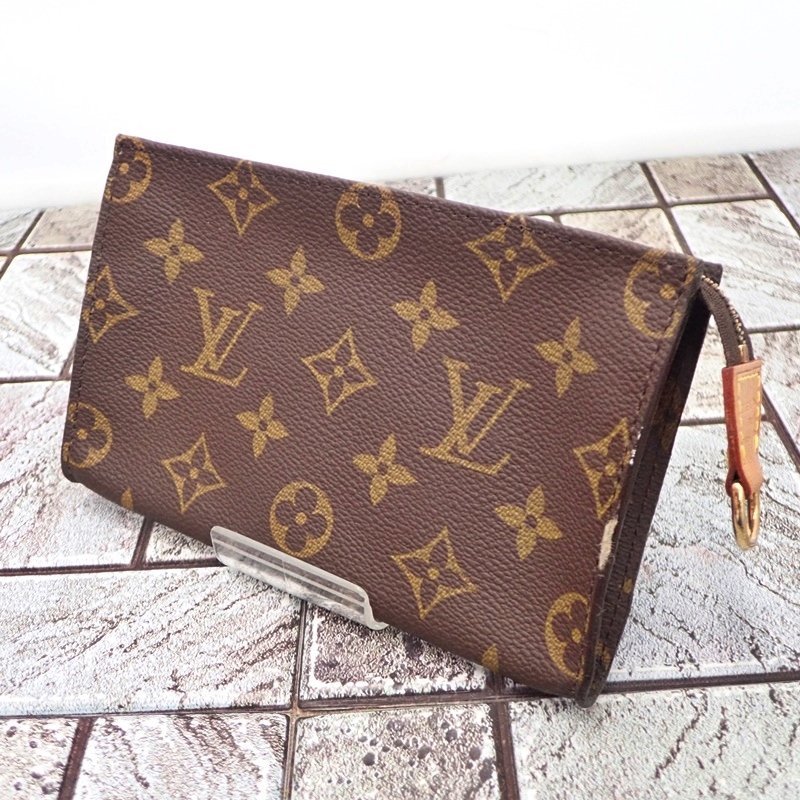 ルイヴィトンモノグラムプチバケット、ポーチ付き LOUIS VUITTON ルイ