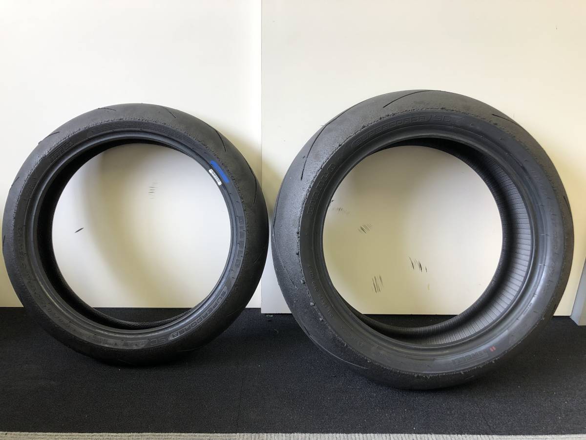 ピレリスーパーコルサV3 SC1 中古バイクタイヤ前後セット 180サイズ