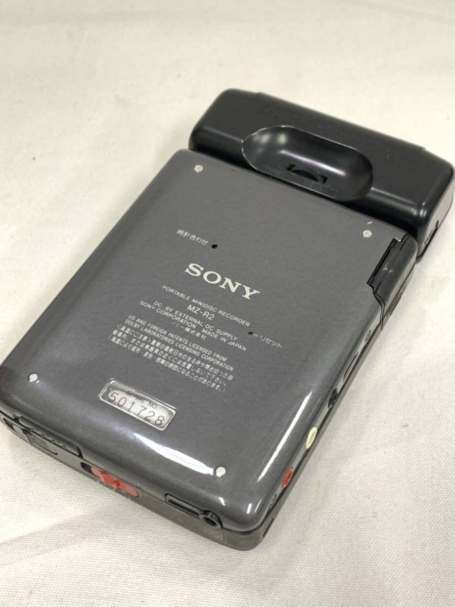 SONY CD WALKMAN D-82 ジャンク ジャンク SONY D-82 ソニー CDウォークマン