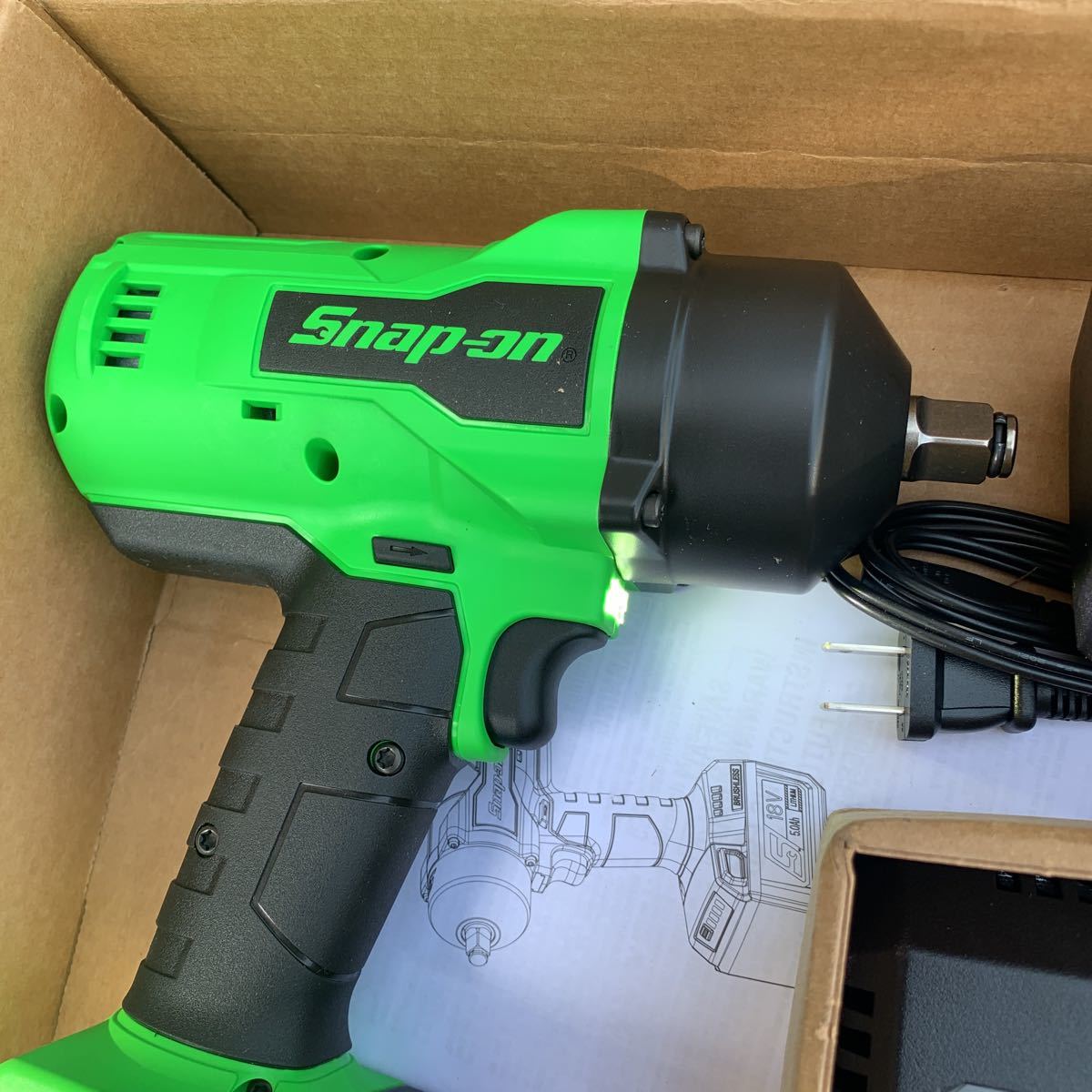 スナップオン Snap-on 電動インパクト CT9050グリーンフルセット(本体 