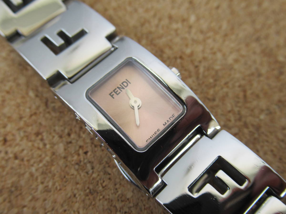 FENDI　ororogi　レディースウォッチ　3150L　ピンク文字盤　外装リフレッシュ&除菌洗浄済みの超美品　稼動品　激安 !!