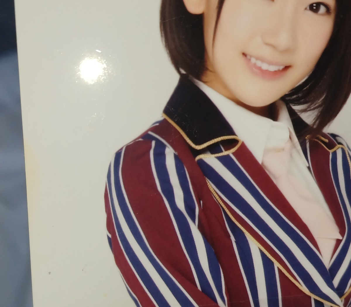宮脇咲良 HKT48 AKB48 ギンガムチェック 復刻版生写真 中古 宮脇咲良 生写真 やや汚れあり。 HKT48 ギンガムチェック 次の