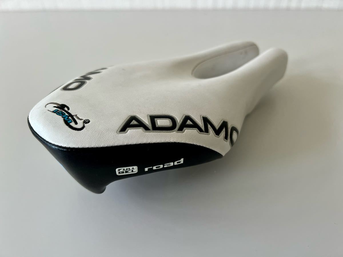 ISM 中古 ISM ADAMO アダモ ROAD ホワイト アダモ Adamo Road