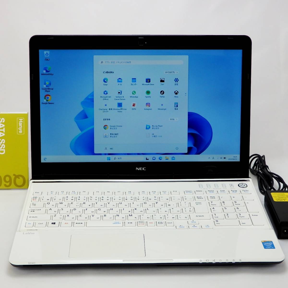 超美品】LaVie LS350/NSW☆新品SSD256GB/Core i3-4000M/8GBメモリ