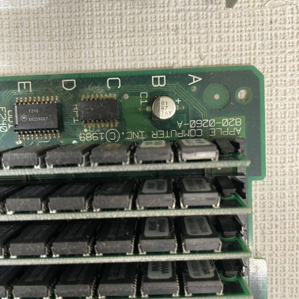 ビンテージなMacintosh ジャンク品 Macintosh SE/30 ロジックボード SE