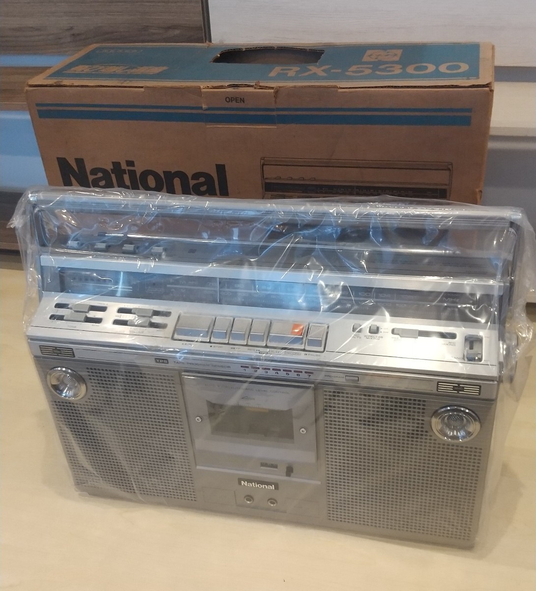 内蔵Bluetoothに変更可能NationalナショナルRX-5700ラジカセ ナショナル ラジカセRX-5700レトロ動作品 内蔵Bluetoothに変更可能