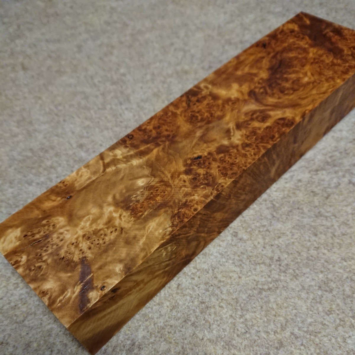 希少銘木カエデ瘤超極美杢極縮み杢極厚ブロック 327g