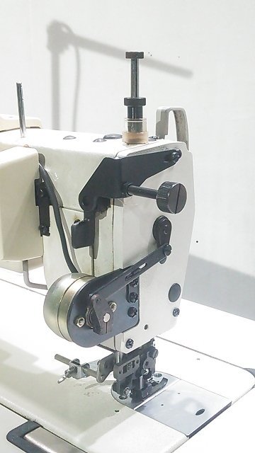 JUKI ジューキ 工業用ミシン DLU-5494N-6 一本針本縫い糸切りミシン 三 