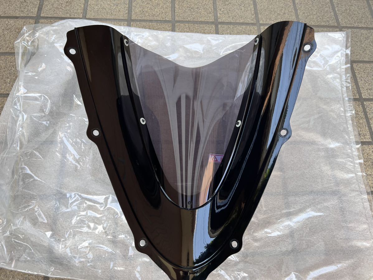マジカルレーシング カーボントリム ZZR1400 スクリーン カーボン | 1