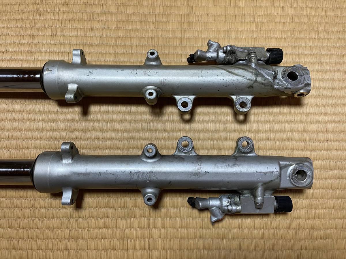 YAMAHA ヤマハ RZV500R フロントフォーク 左右セット 絶版 RZV500R