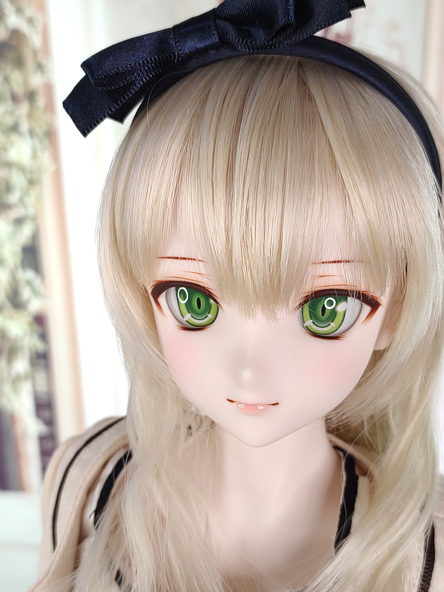 DDH-09 セミホワイト肌 カスタムヘッド レジンアイ ドルフィードリーム 
