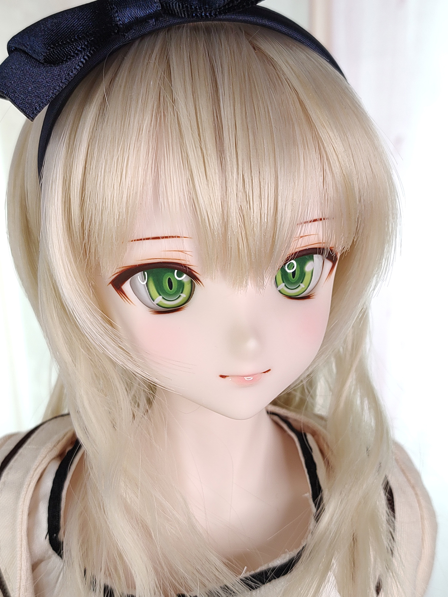 DDH-09 セミホワイト肌 カスタムヘッド レジンアイ ドルフィードリーム 