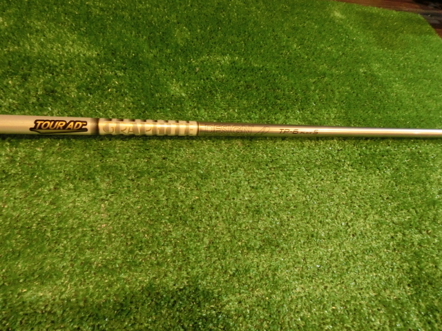 ★キャロウェイスリーブ付　TOUR　AD　TP-6のS　　クラブ装着45，5in位　現行モデル可能　ランクC　人気のグラファイト　TP-6です