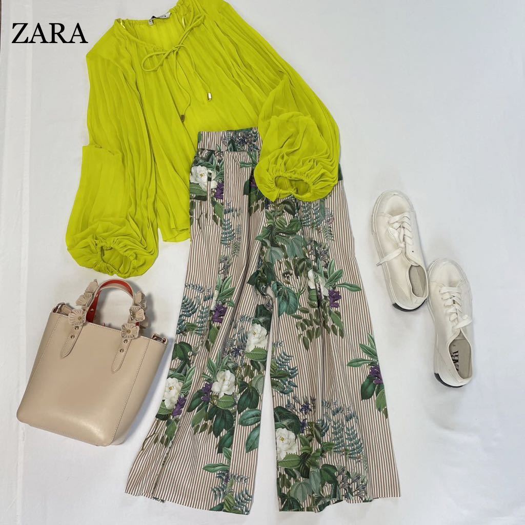 ZARA 大人素敵スタイル　ストライプ×ボタニカル　ワイドパンツ　コットン100% サイズゆったりS ザラ♪
