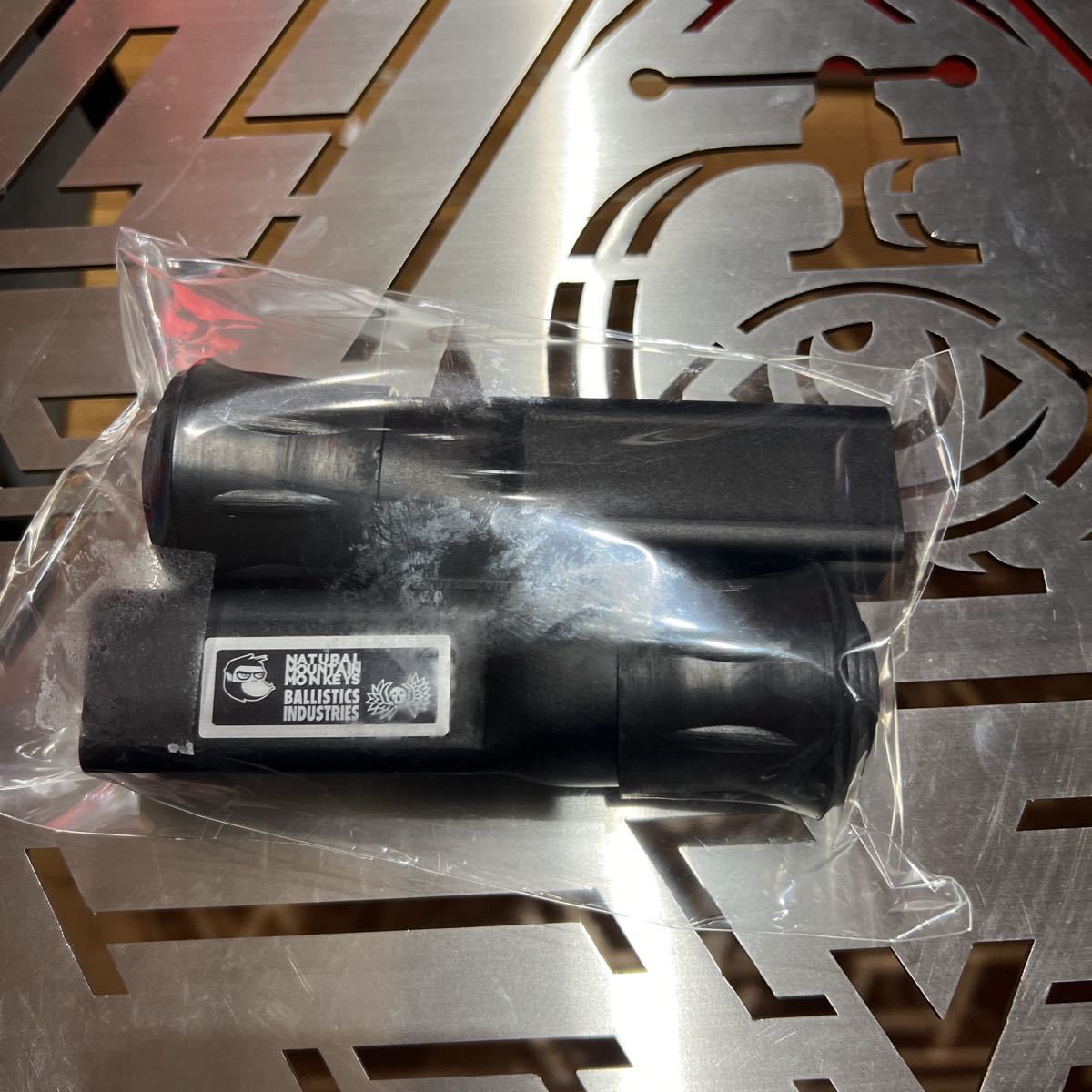 NATURAL MOUNTAIN MONKEYS × BALLISTICS NOVITA 120mm ノビタ カーミットチェア ブラック