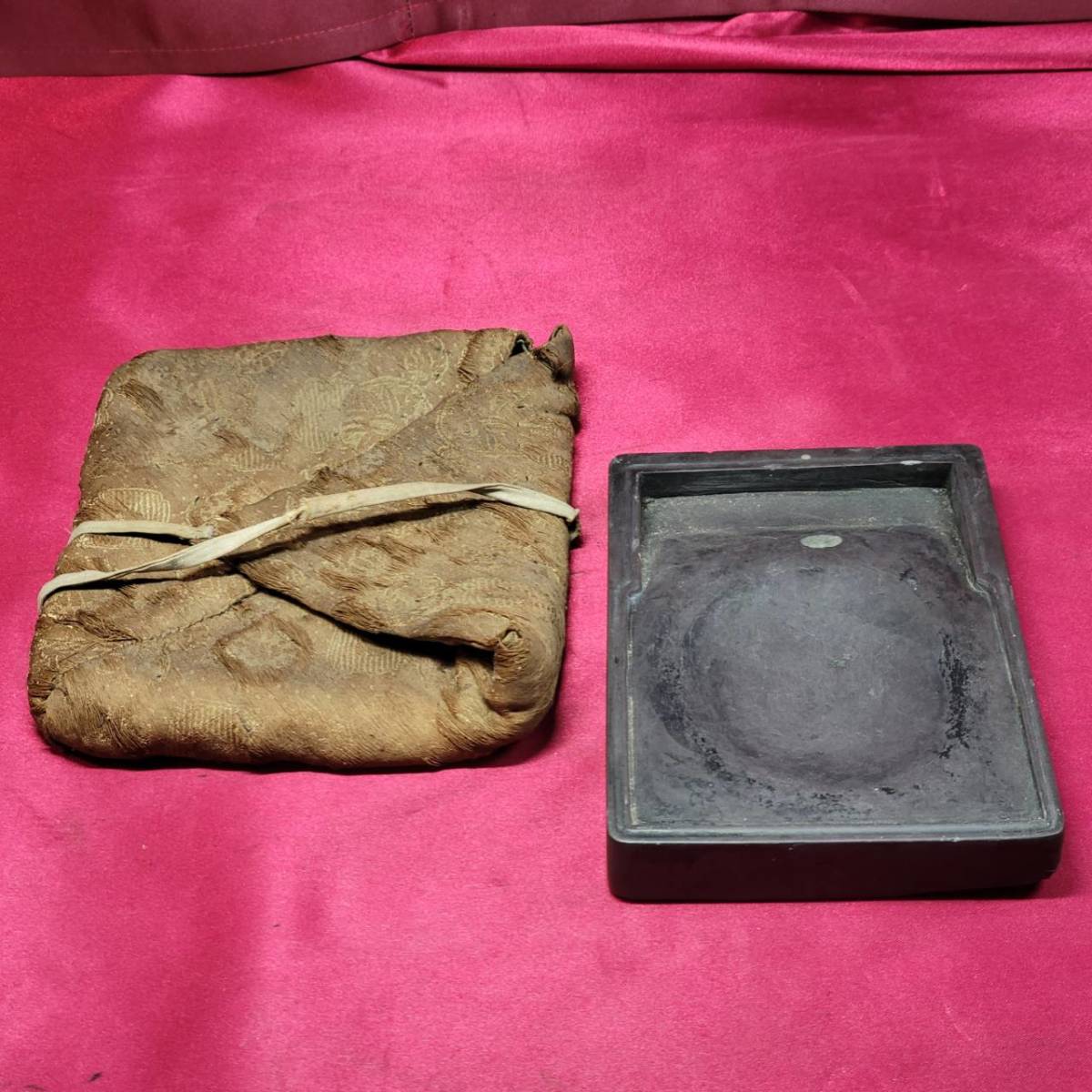 ●【YH-5288】中古品 硯 石友 硯石 保管袋付き 刻印有り 書道用具 【レターパックプラス発送可】 