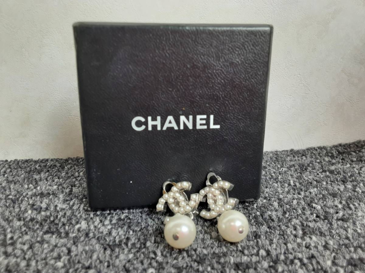 7331-04★シャネル/CHANEL イヤリング ココマーク ラインストーン★ CHANEL シャネル イヤリング ココマーク ラインストーン