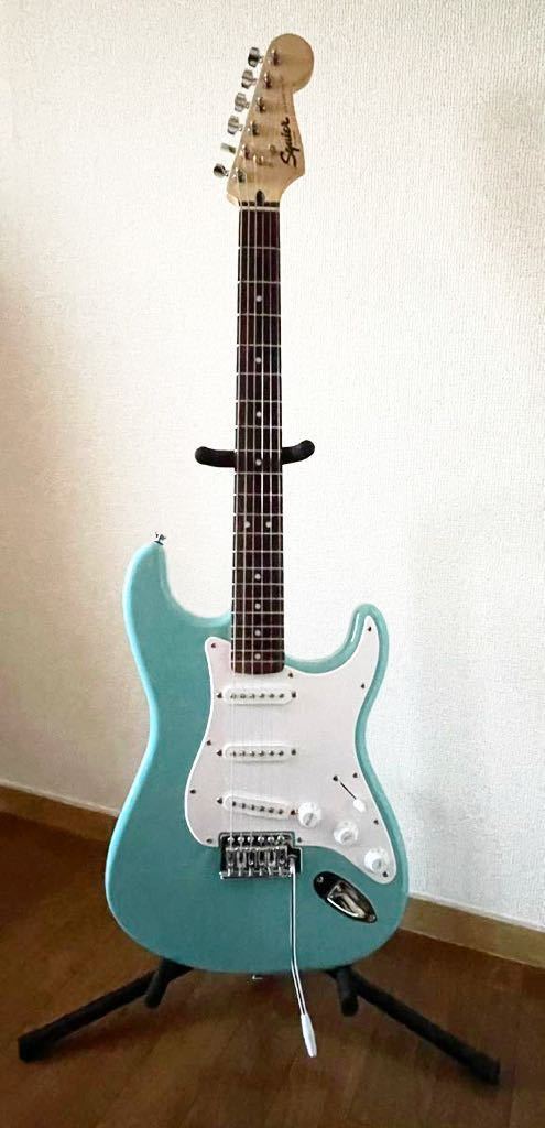 Squier / Bullet Stratocaster スクワイヤー ストラトキャスターHT Laurel Fingerboard Tropical Turquoise エレキギター Fender 