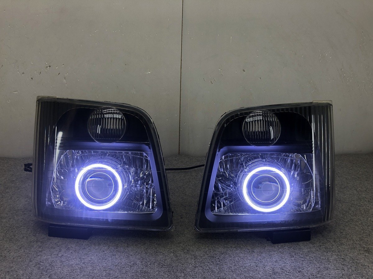 サンバー　純正　インナーマットブラック　バイキセノンプロジェクター最強ＣＯＢ　ＬＥＤイカリング　ヘッドライト　T8390