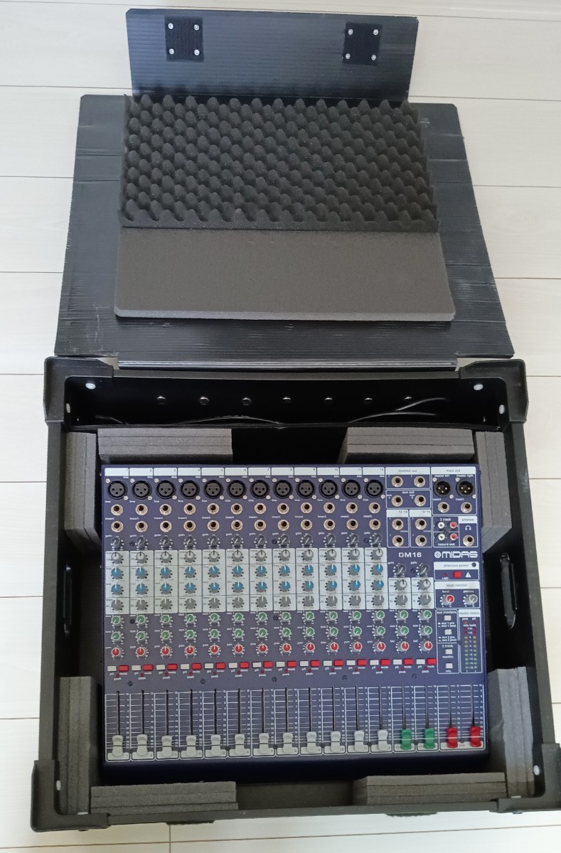 DM16 | MIDAS Midas アナログミキサー Mixer メルカリ - ) マイダス
