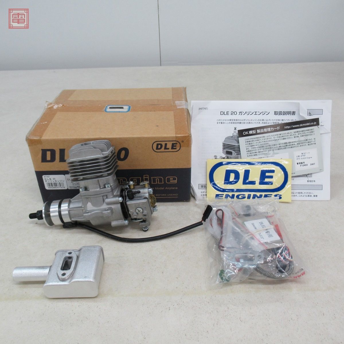 美品 OK模型 DLE 20 ガソリンエンジン RCパーツ ラジコン 【20