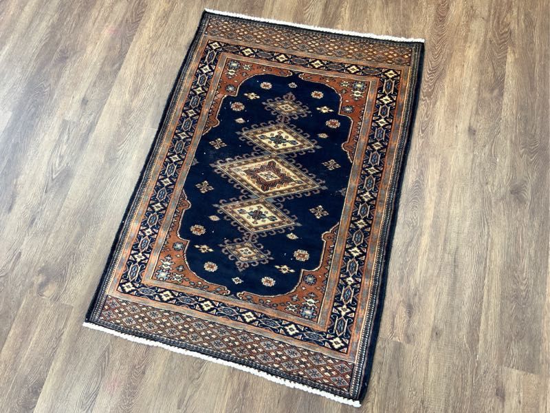 パキスタン絨毯 x RUGS シルクタッチ 約75cm 77cm｜SATHI 約197cm
