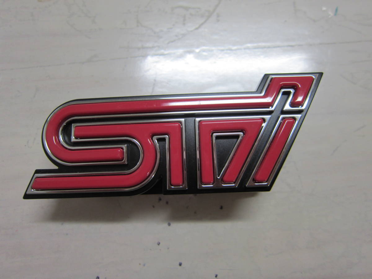 スバル STI グリル用 エンブレム レヴォーグ VN5 VN 93013VC310(スバル 