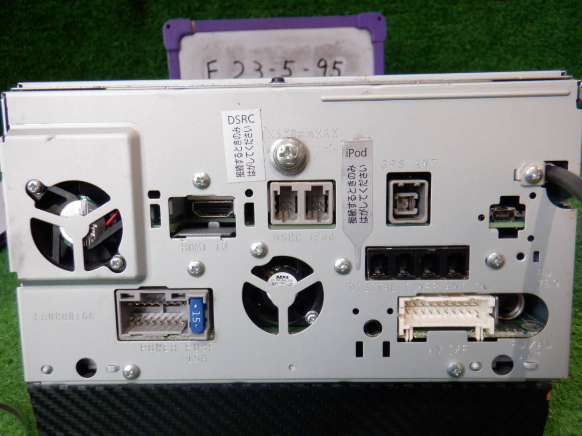 ☆ Panasonic Strada SDナビ CN-RS02WD 7インチ ワイドサイズ 地図 