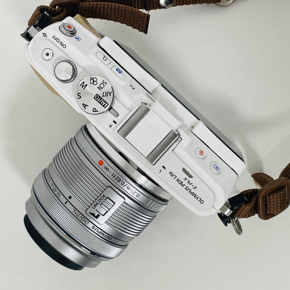 オリンパス 【OLYMPUS/オリンパス】OLYMPUS PEN Lite E-PL5 ミラーレス