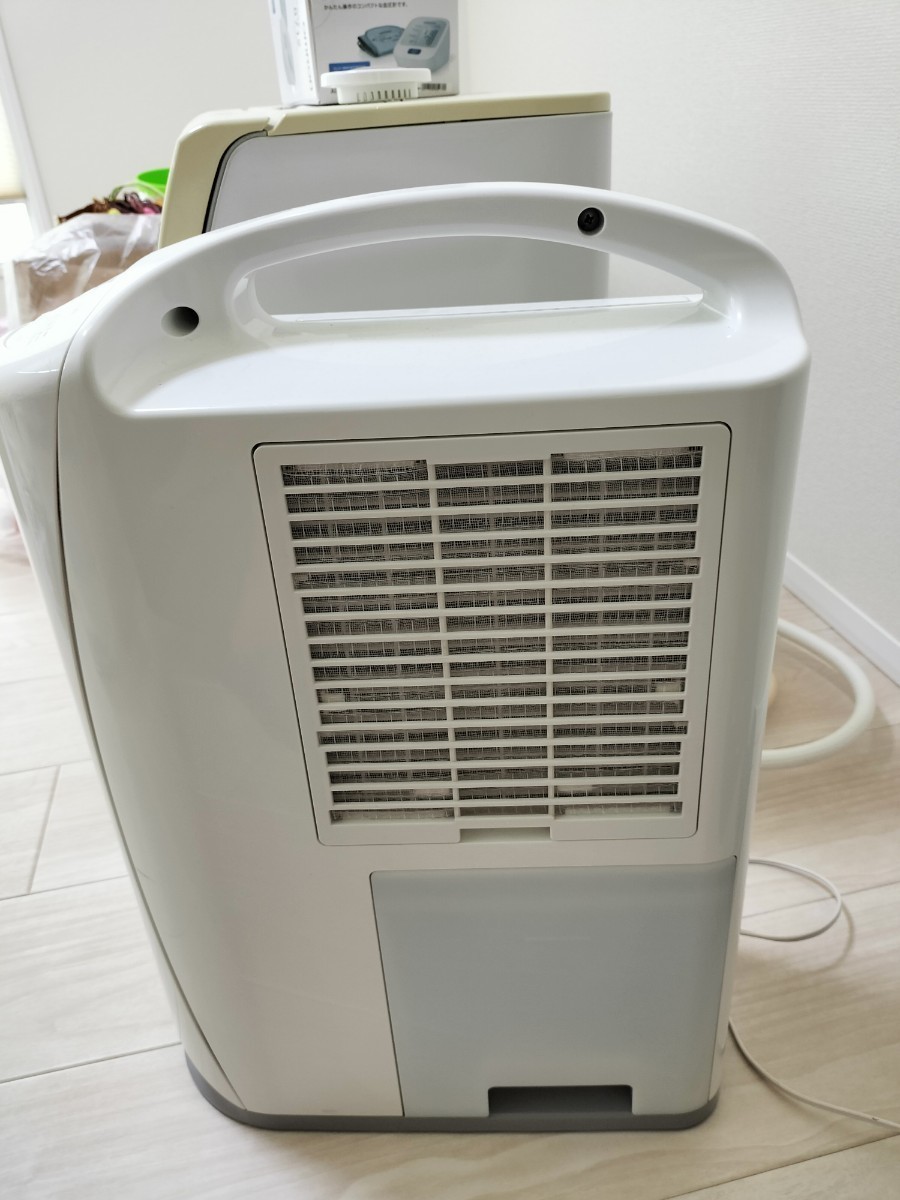 2020年製 CORONA / コロナCD-S6320 除湿機 衣類乾燥 タイマー付き 動作