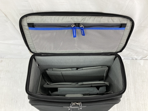 think TANK Photo Airport Navigator シンクタンク エアポート