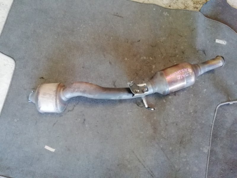 ベンツ　Bクラス　W245　B180　245232　キャタライザー　触媒　※ジャンク　素材