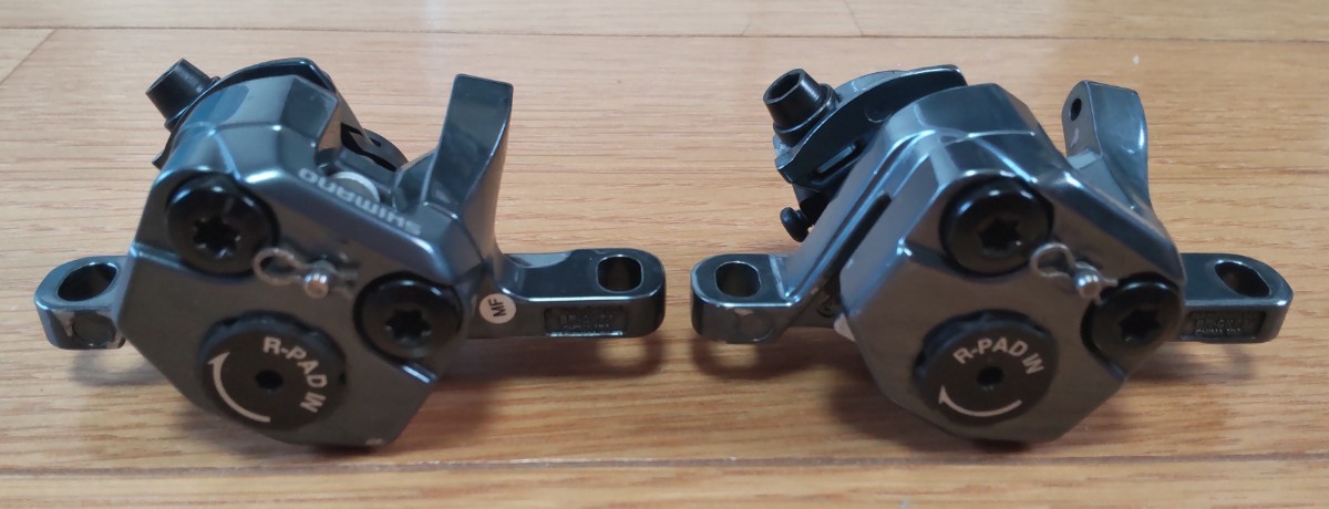 Shimano シマノ ULTEGRA 6800 BR-CX77 ディスクブレーキキャリパーの 