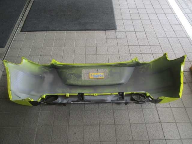 店頭引取り限定 スイフトスポーツ （ZC32S）純正 リアバンパー 越谷 