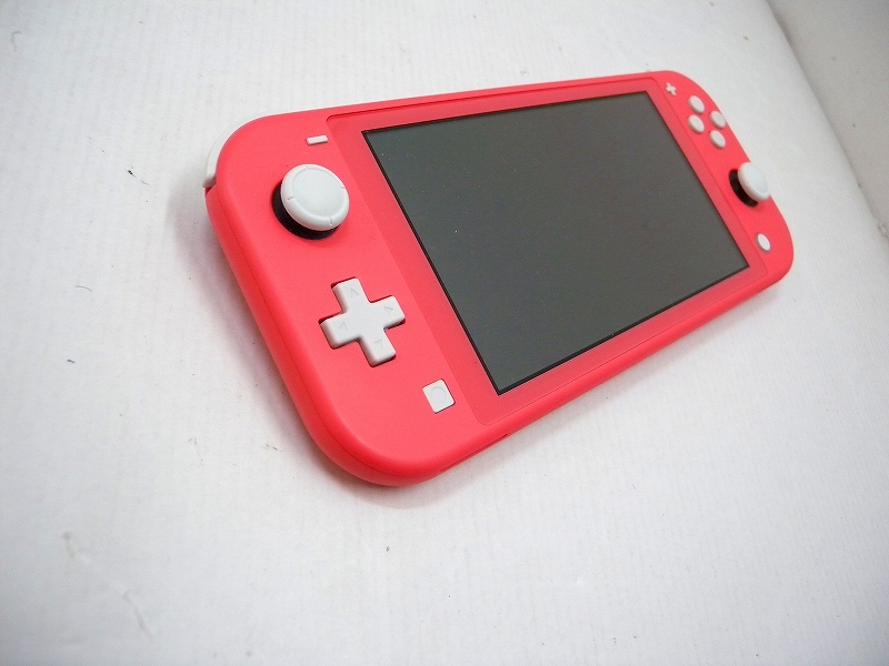 C2704☆ニンテンドースイッチライト コーラル ※動作確認/本体更新/初期