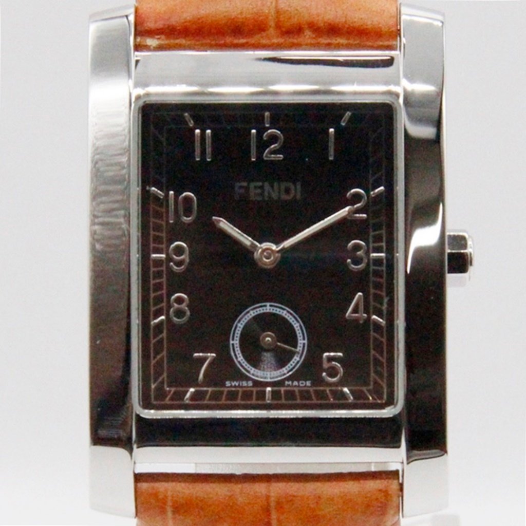 ☆1スタ！FENDI フェンディ 021-7000G-989 クオーツ 文字盤黒 革ベルト