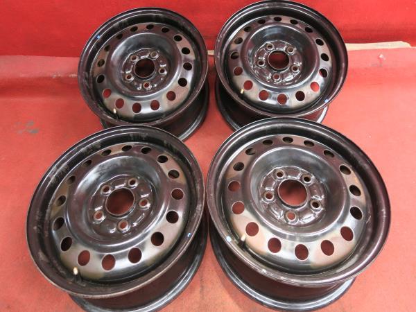 スチール ホイール 4本 日産 純正 15×5.5J 5穴 PCD114.3 オフセット約+45 ハブ径：約66mm C25/C26/C27 セレナ HC27 HFC27 ★【H543】